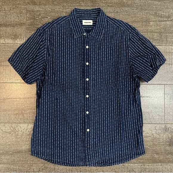 Taylor Stitch Other - Taylor Stitch Men's Navy Patterned Button Down Shirt